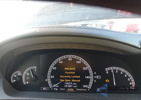 2013 Mercedes-Benz S 550 4Matic z USA, uszkodzony, nr VIN WDDNG9EB5DA493387